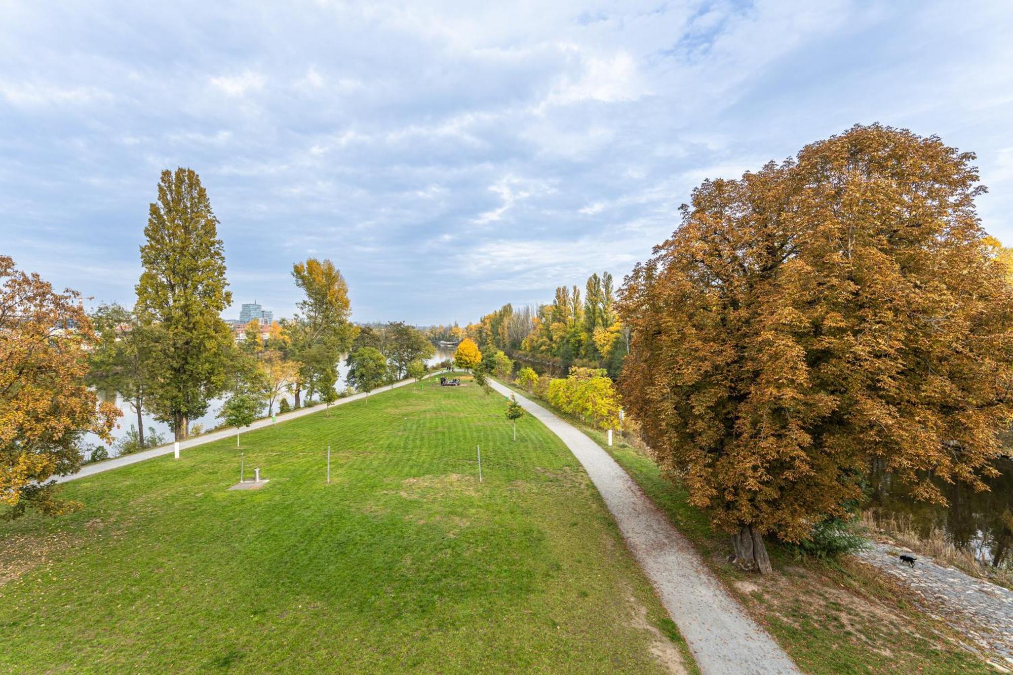 Wishlist Prague Residences - Karlin Free Parking المظهر الخارجي الصورة